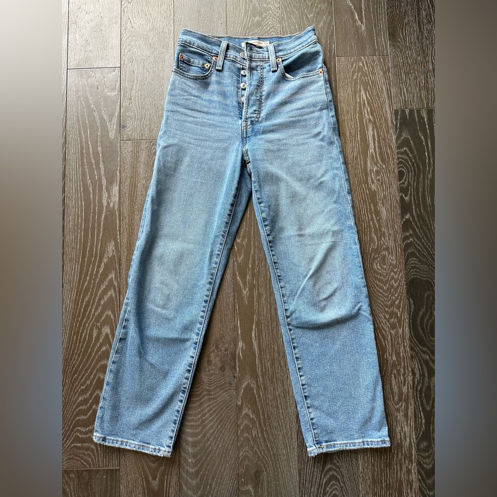 Levi’s Ribcage Straight Ankle Jeans Size 24